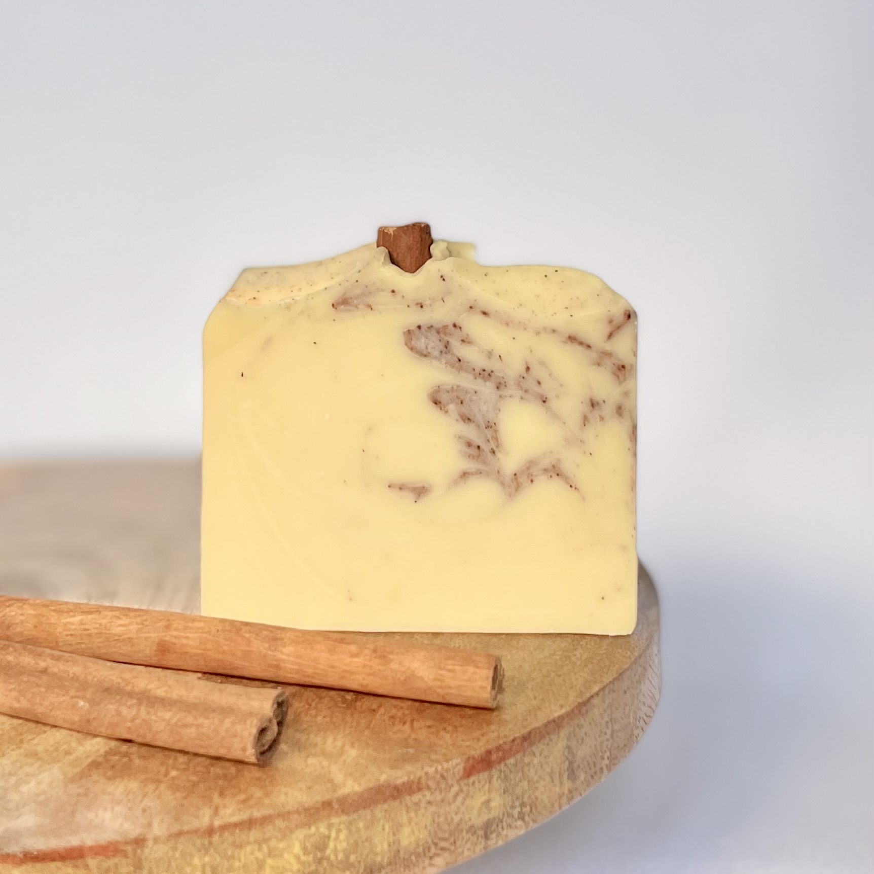 1732884405598 Mydło - Zimowy sekret